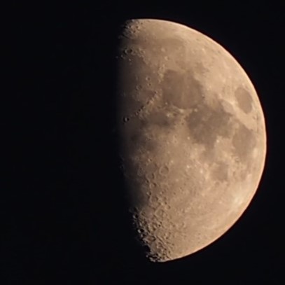 A picture of the moon